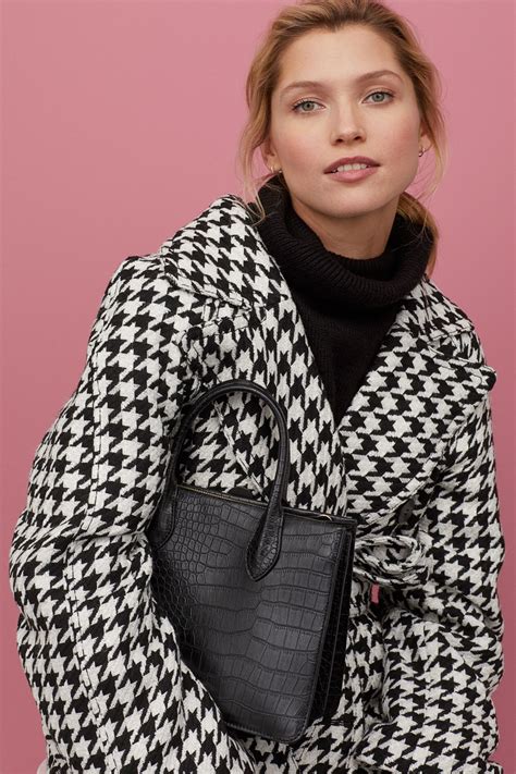 HANA JIRICKOVA for H&M, December 2019 – HawtCelebs