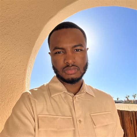 M.B 🇬🇳 (@leboss.official) • Threads, Say more