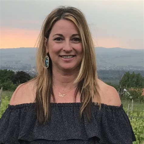 Shelley Chapman - Director of Owner Services - Island Vista Resort ...