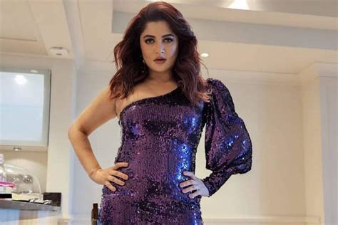 srabanti chatterjee  bikini neel jle bikini pre agun dhralen srabntee