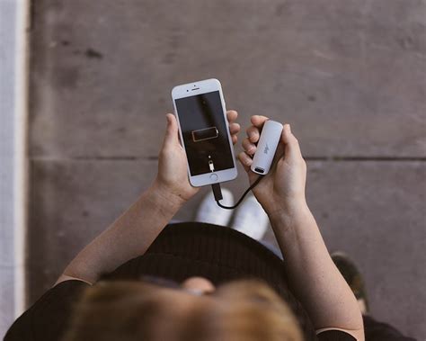 Sidekick Will Backup and Charge Your Phone When You Need It Most ...