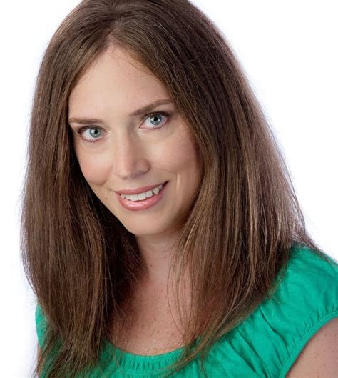 Suzanne: A Captivating Background Actress