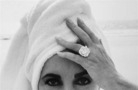 Elizabeth Taylor - Taylor Swift Albums as Elizabeth Taylor Jewels