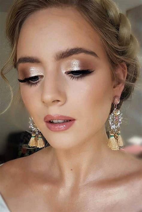 30 Spellbinding Bridesmaid Makeup For Every Woman | Wedding Forward ...