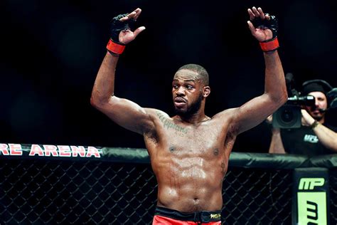 Чемпион UFC Джонс высказался о возможном третьем бое с Кормье - Газета ...