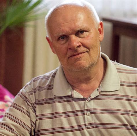 Художник Михайло Чижик