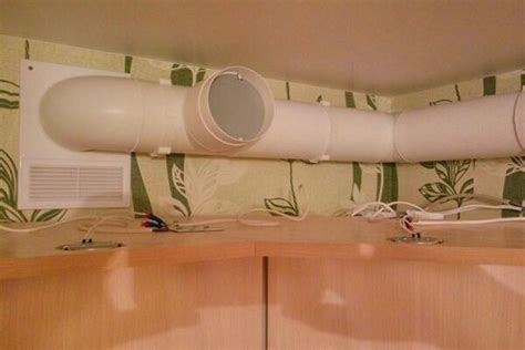 Тройник для вытяжки и естественной вентиляции на кухне с обратным ...