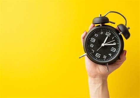 advisers  dont  time advisely