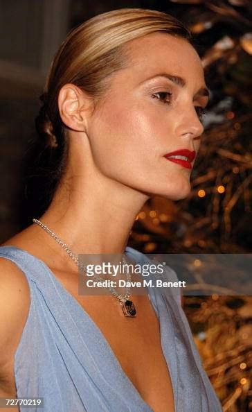 Yasmin Le Bon showcasing a diamond necklace at the Asprey 225th... News ...