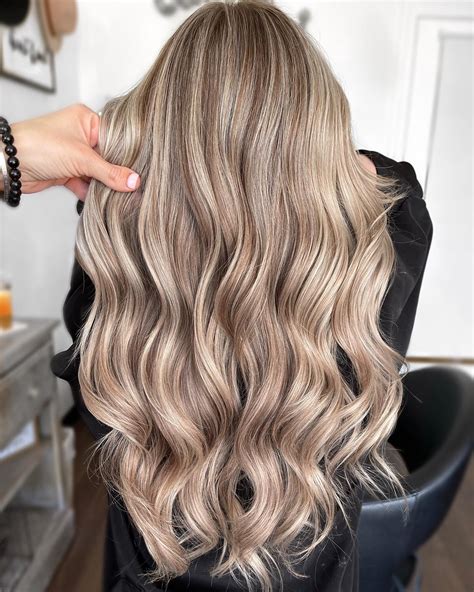 40 Effortlessly Hot Dirty Blonde Hair Ideas for 2022 - Hair Adviser