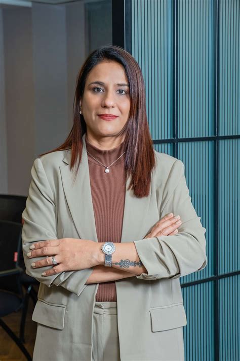 headshots photographer  delhi corporate headshot  delhi
