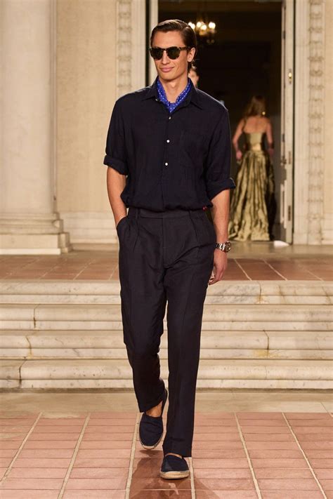 Ralph Lauren Spring 2023 Ready-to-Wear Fashion Show | Vogue ...