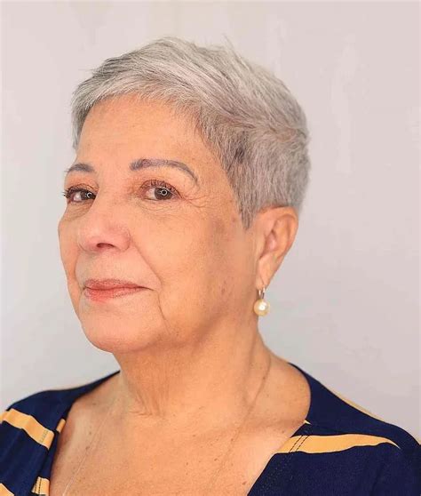 How Do You Style Thin Hair Over 60? Find Out with 20 Voluminous Hairstyles!