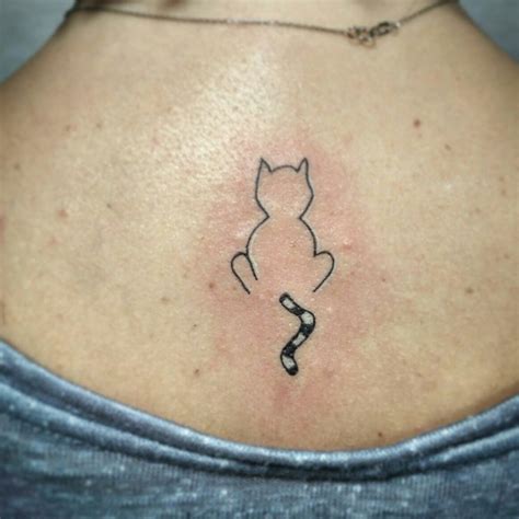 Minimalist Cat Tattoo | Infinity tattoo, Minimalist cat tattoo, Tattoos