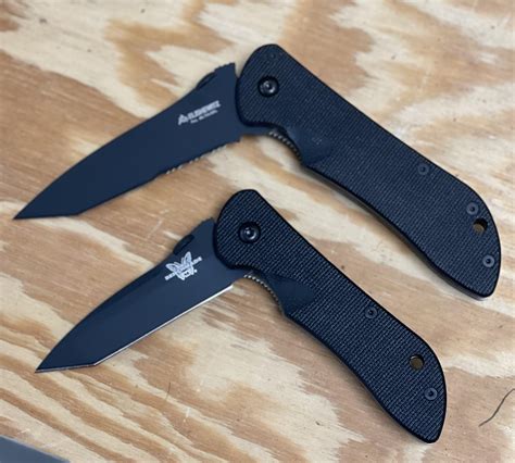 A couple discontinued knives : r/benchmade