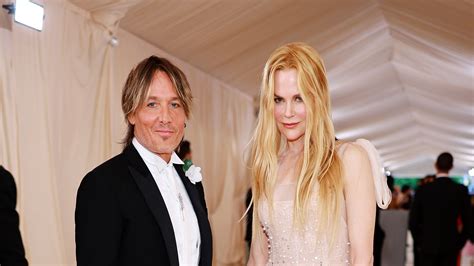 Keith Urban leaves Nicole Kidman in Australia as he jets to the US with ...