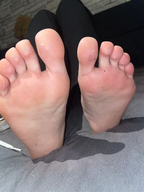Nasty Toes/Socks (VANS) after walking in muddy forest (TOEJAM) : r ...