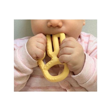 Прорезыватель для зубов MinikOiOi силиконовый грызунок желтый 3+ купить ...