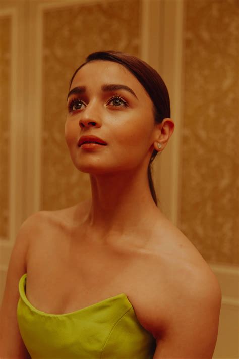 Alia Bhatt | Scrolller