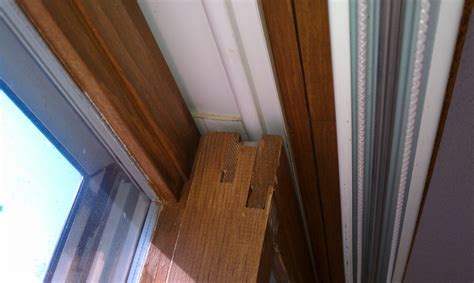 How to fix a house window that falls out? - Home Improvement Stack Exchange