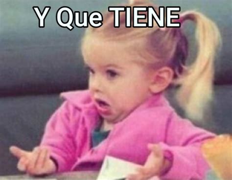 tiene generador memes