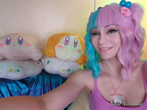 Nikki Nevermore - Twitch.tv/nikkinevermore Switched over...