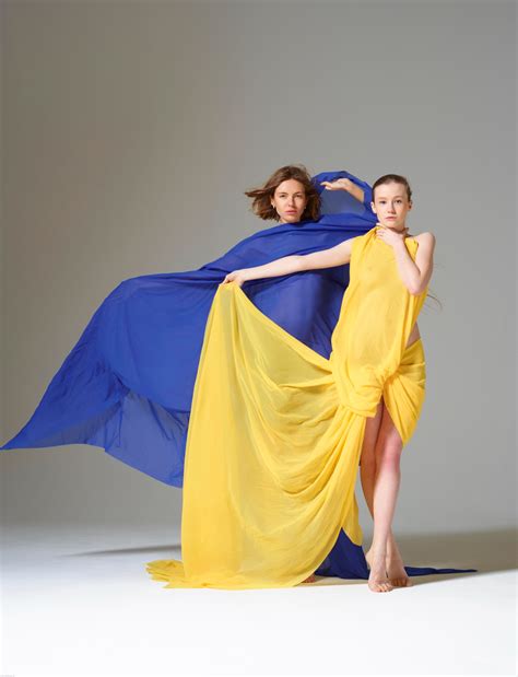 [Hegre Art] Emily Bloom - Révolution ukrainienne - V2PH