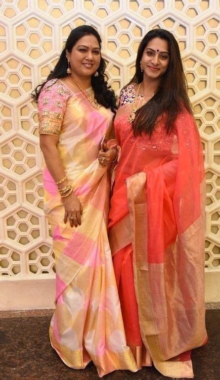 pin  shetty   nayanthara hairstyle beautiful dark skinned women