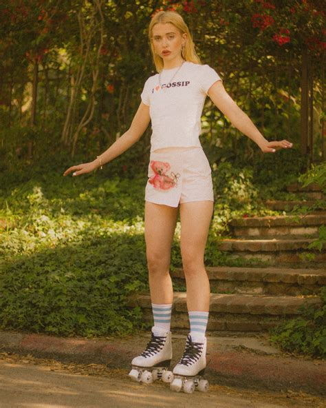 10 Things You Didn't Know About Chloe Martin's Rise To Fame (And Fall From Grace?) Image 12