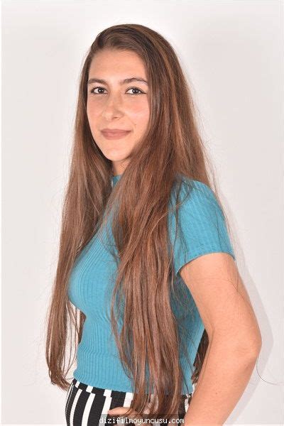 Mersin Dizi Film Oyuncusu Zahide 26 Yaşında 170cm Boyunda 56 Kilo ...