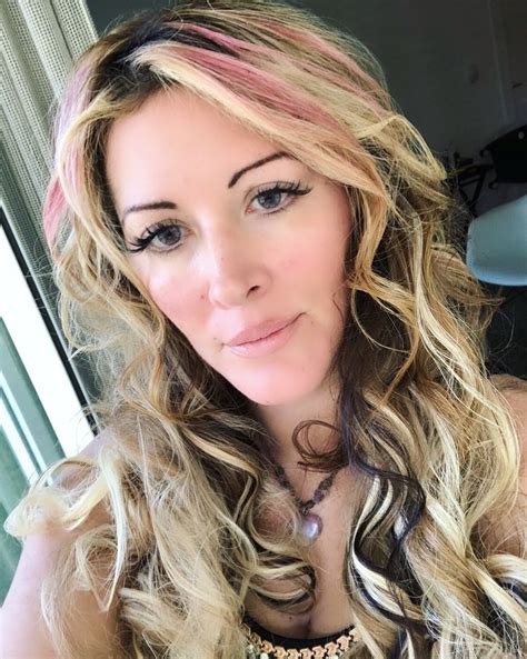Loana (@LoanaKaresdanje) | Twitter