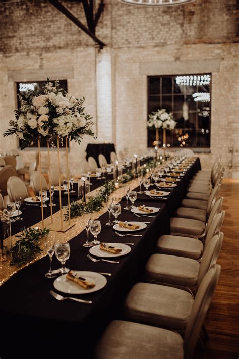 Black and Gold NYE Wedding Decor