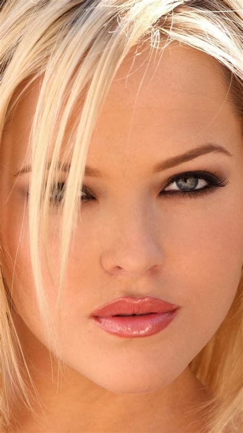 Pictures of Alexis Texas