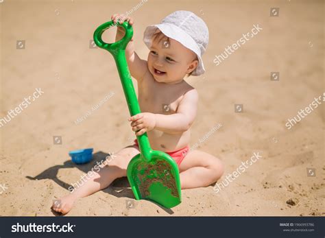 6,025 Kids panties Images, Stock Photos & Vectors | Shutterstock
