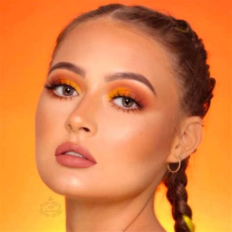 Matty B Models on Tumblr: Matty B model Yasmeena💛- back in Bahrain 