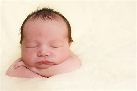 Tough baby quiz! Guess the age and gender of these babies!