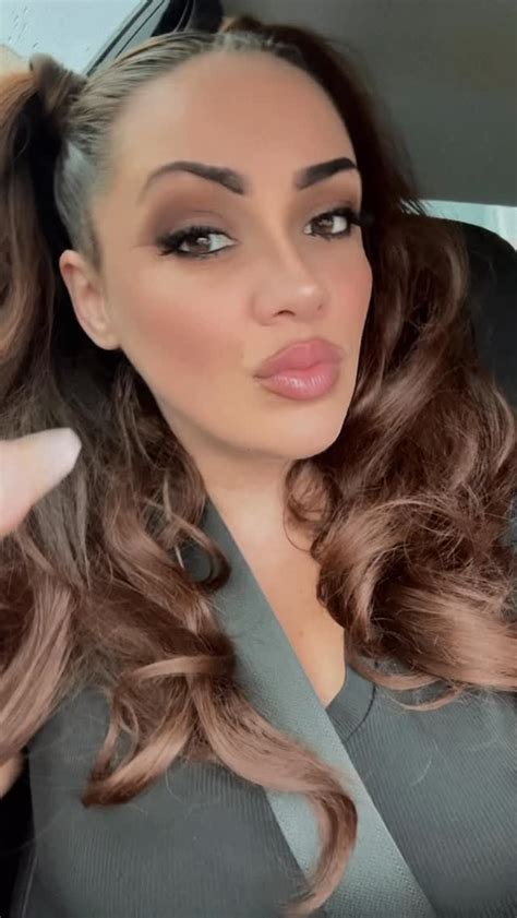 Bella Vandala Loses Control Bare It All In This Intense Reveal news