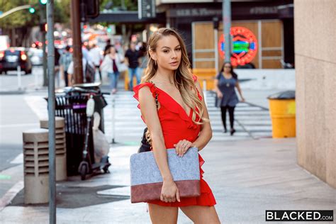 Naomi Swann Wallpapers - Wallpaper Cave