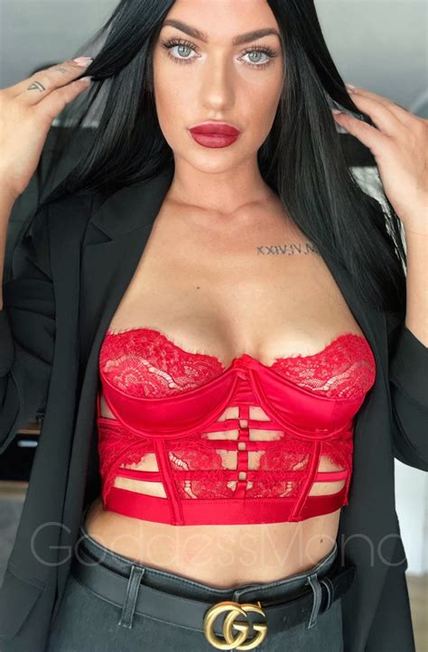 𝗚𝗼𝗱𝗱𝗲𝘀𝘀 𝗠𝗼𝗻𝗮💎 Onlyfans Top 0,85%🌎 on Twitter: "RT - Game mit @IDontKnow