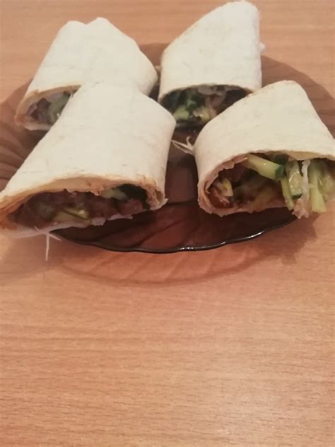 Ролл из лаваша с говядиной в кисло-сладком соусе и овощами. 😋 рецепт с ...