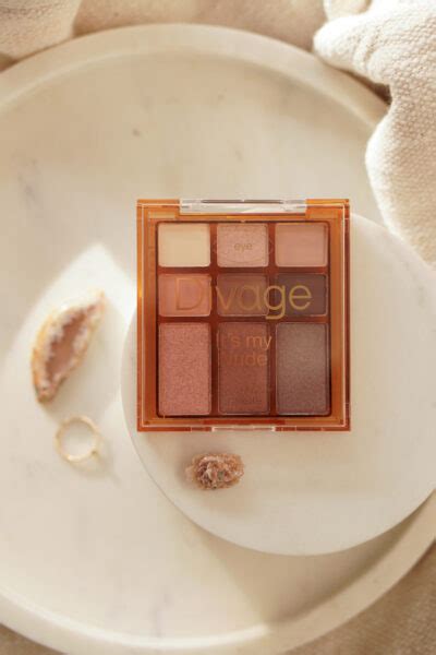 Divage eyeshadow palette It’s My Nude - Beautyill