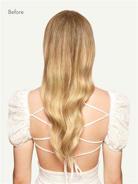 Stylists predict a new wave of natural dirty blonde highlights 1