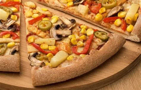 Піца Джамайка Бомбастик - замовити з доставкою в Київ | Domino’s Pizza