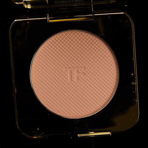 Tom Ford Terra Soleil Glow Bronzer Review & Swatches