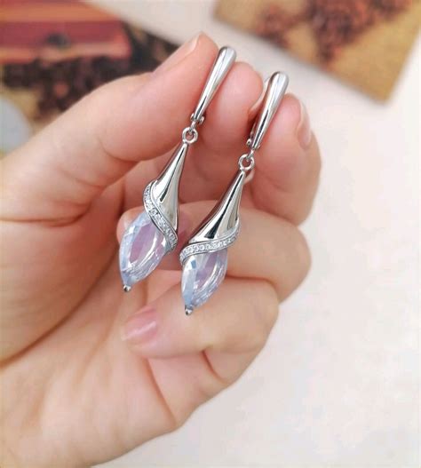 Серьги с лунным камнем в серебре Эмма. Серьги из натуральных камней ...
