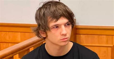Rapper sent to Russian Army after enraging Putin with naked party stunt ...