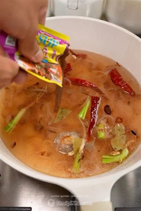 Resepi Sup Ikan Siam Khairul Aming (Mudah & Sedap)