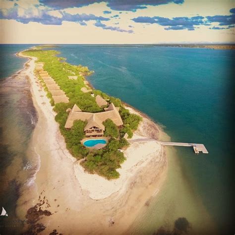 Foxes Safari Camps unveils SADC rates on private island, encouraging