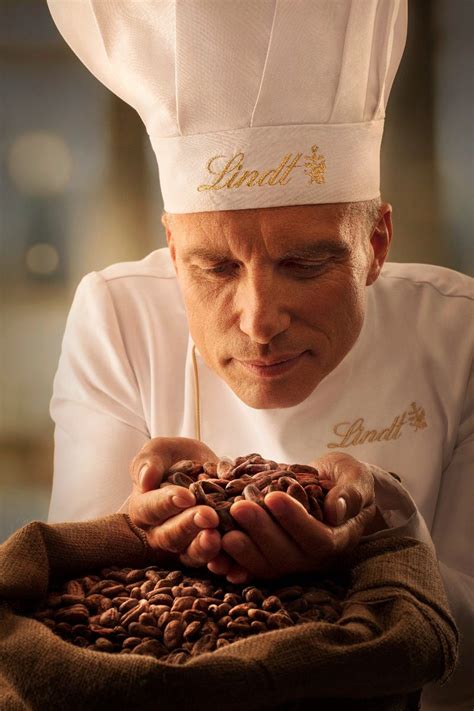 The Lindt Difference - 2 Unique Roasting and Grinding | Canada EN