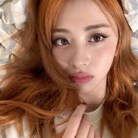 le sserafim huh yunjin orange hair yunjin kim hair icon